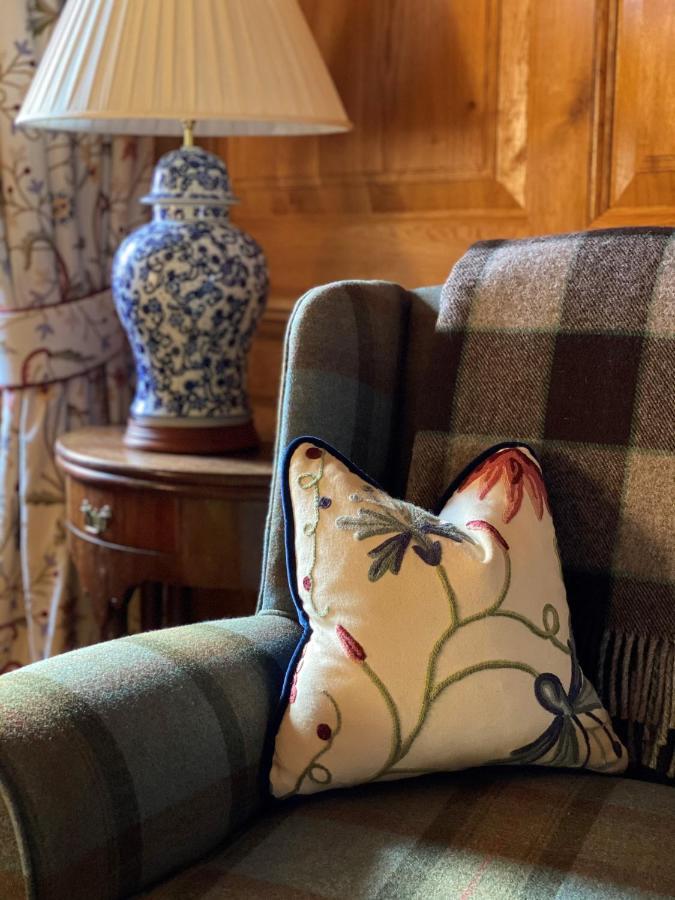 Mingary Castle - Restaurant With Rooms Kilchoan Bagian luar foto